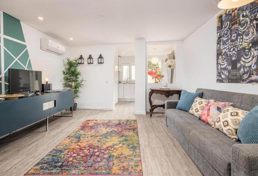 Designer Flats In Lapa By Lovelystay