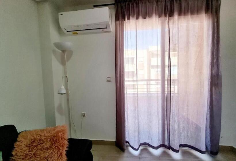 Elegant Apartment In An Excellent Area