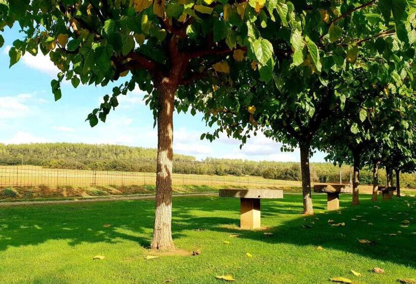 Masía Restaurada Con Piscina Privada28 Pax