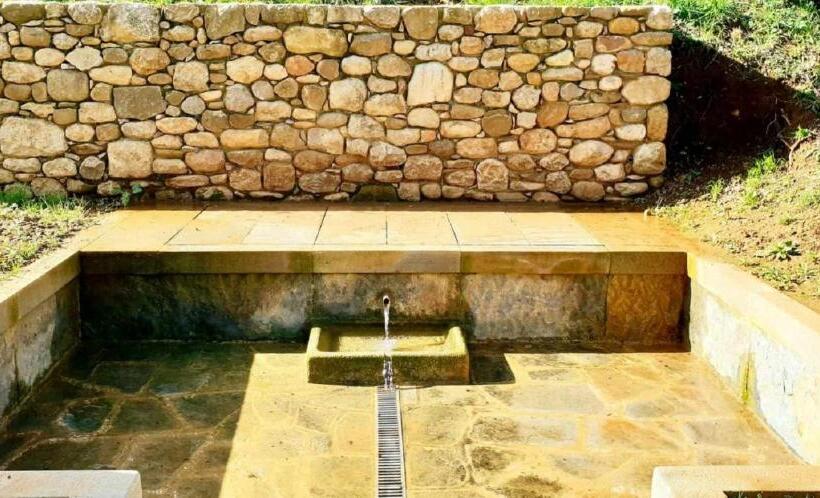 Masía Restaurada Con Piscina Privada28 Pax