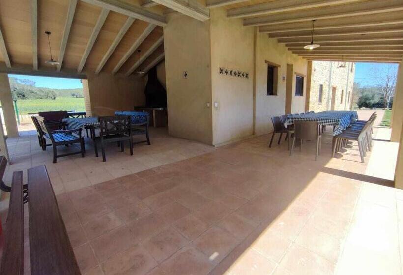 Masía Restaurada Con Piscina Privada28 Pax