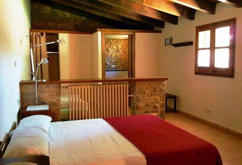 Masía Restaurada Con Piscina Privada28 Pax