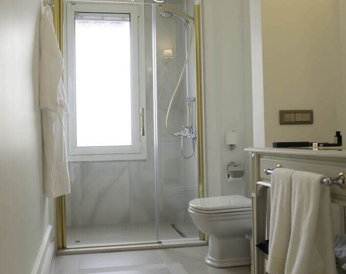 هتل Anim Boutique