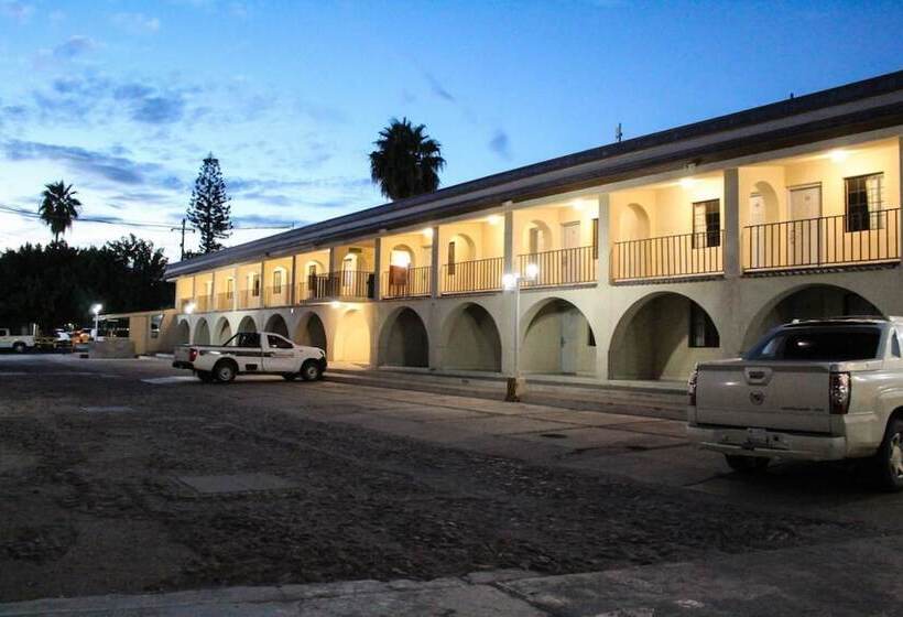 فندق Armida Express