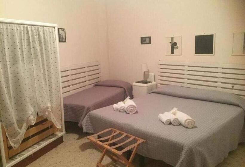 בית מלון כפרי Castello   Solo Pernotto