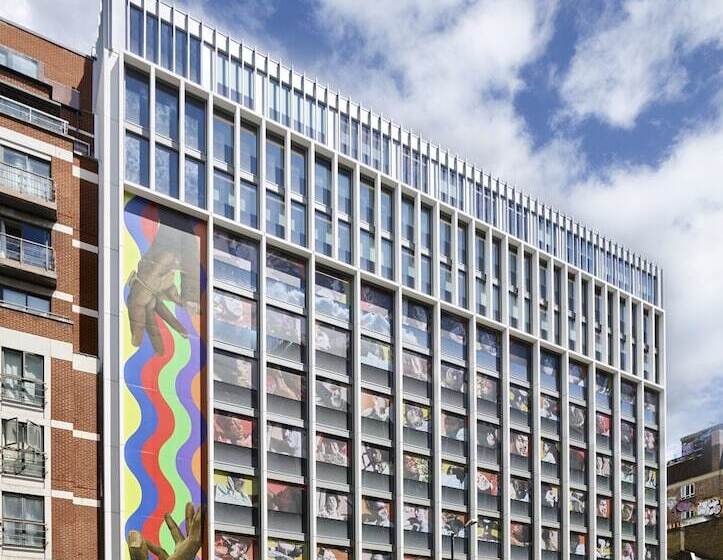 ホテル Citizenm London Victoria Station