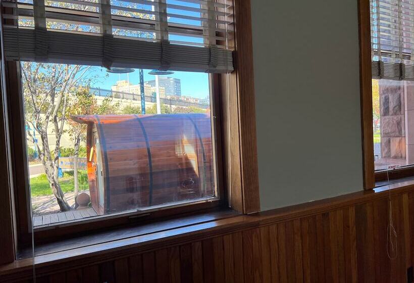 בית מלון כפרי Endion Inn