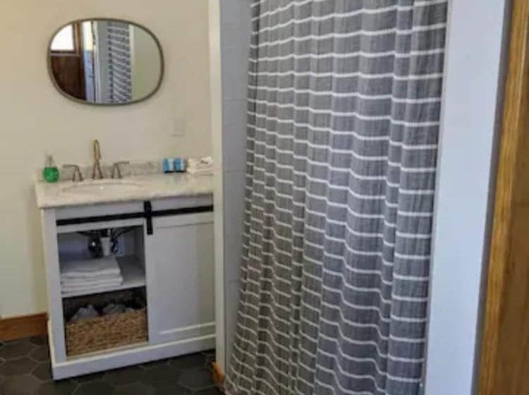 בית מלון כפרי Endion Inn