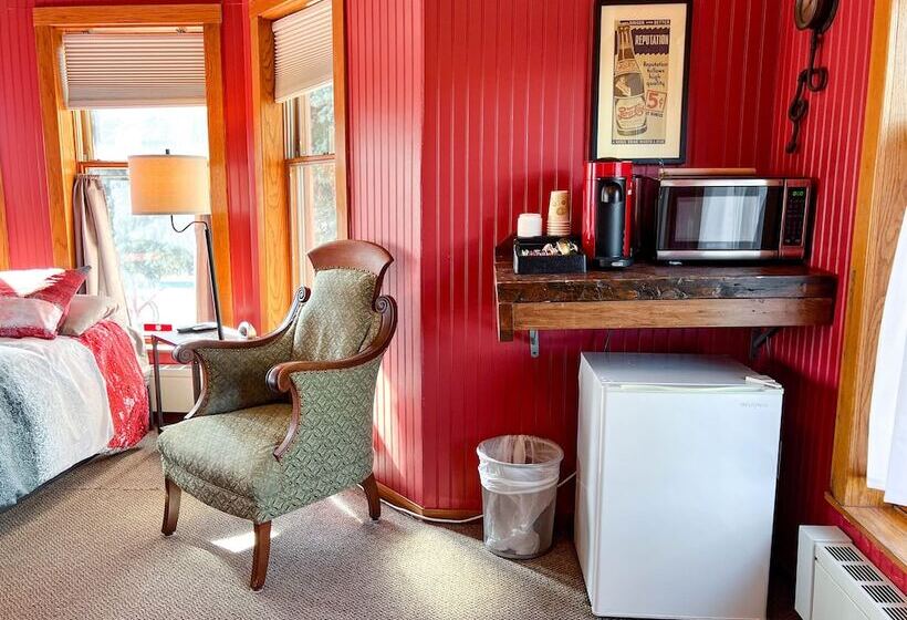 בית מלון כפרי Endion Inn