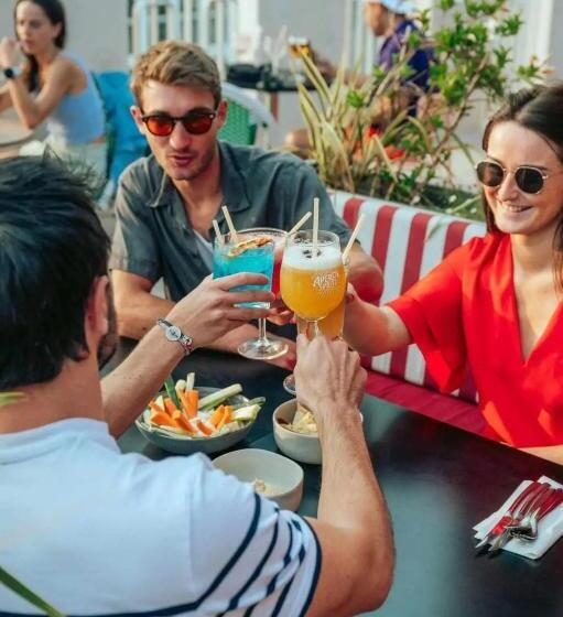 هتل Jost Hôtel Bordeaux Centre Gare Saint Jean