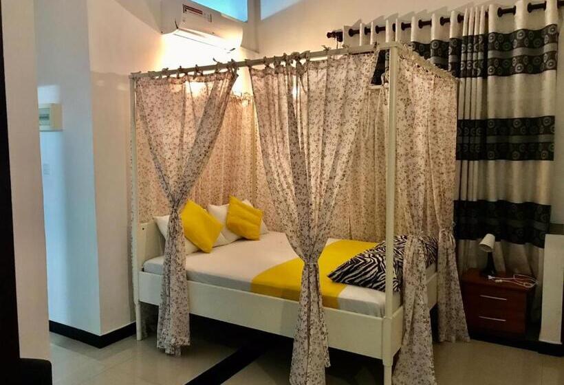 호텔 Lake View Resort Sea & Safari