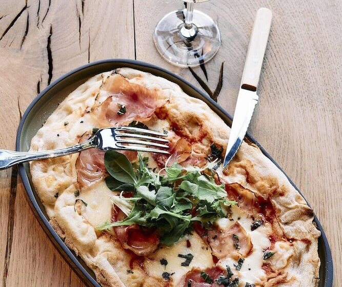 ホテル Le Bellune Paris