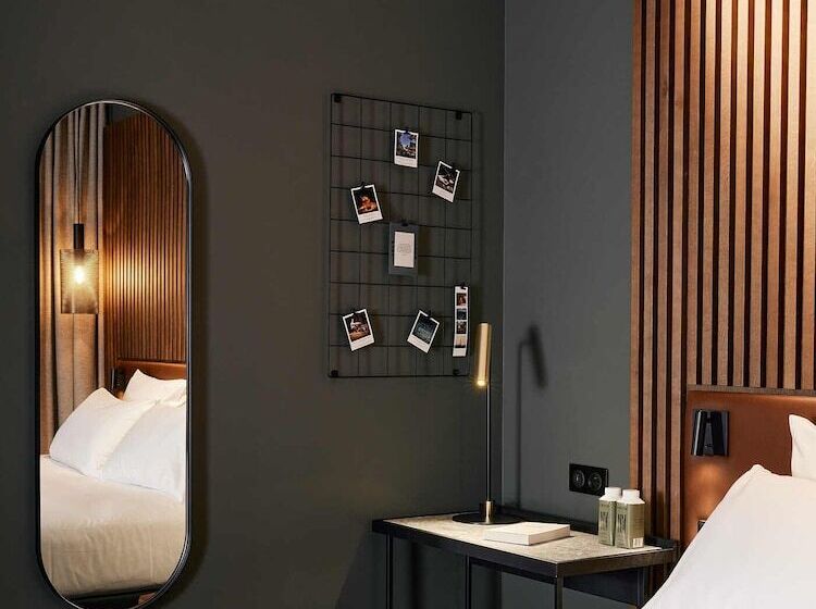 ホテル Le Bellune Paris