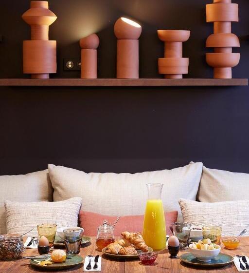 ホテル Le Bellune Paris