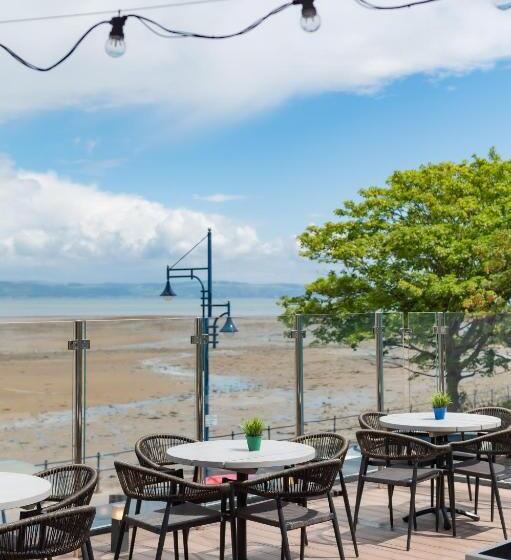 ホテル Oyster House