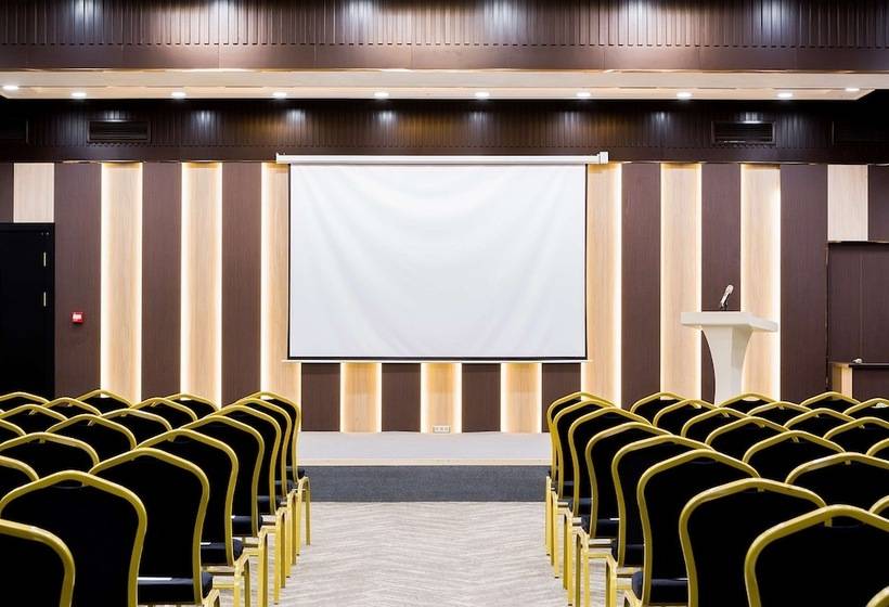 Panarams Tashkent Hotel, A Member Of Radisson Individuals