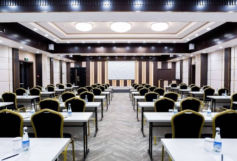 Panarams Tashkent Hotel, A Member Of Radisson Individuals