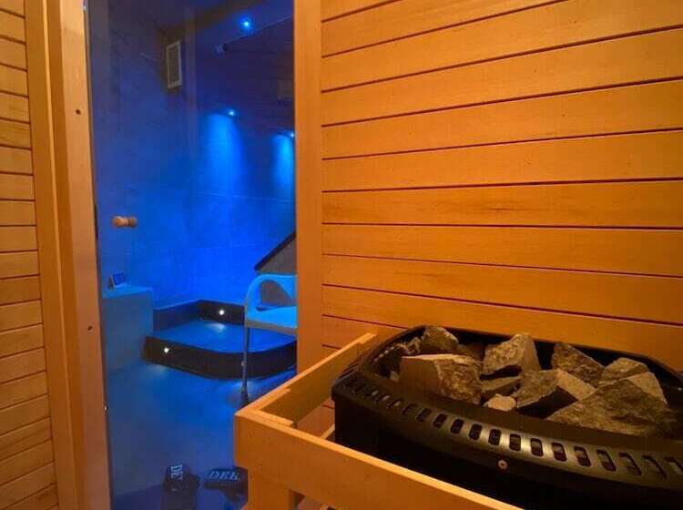 هتل Residenze Romano Ristorante & Spa Albergo Diffuso Red