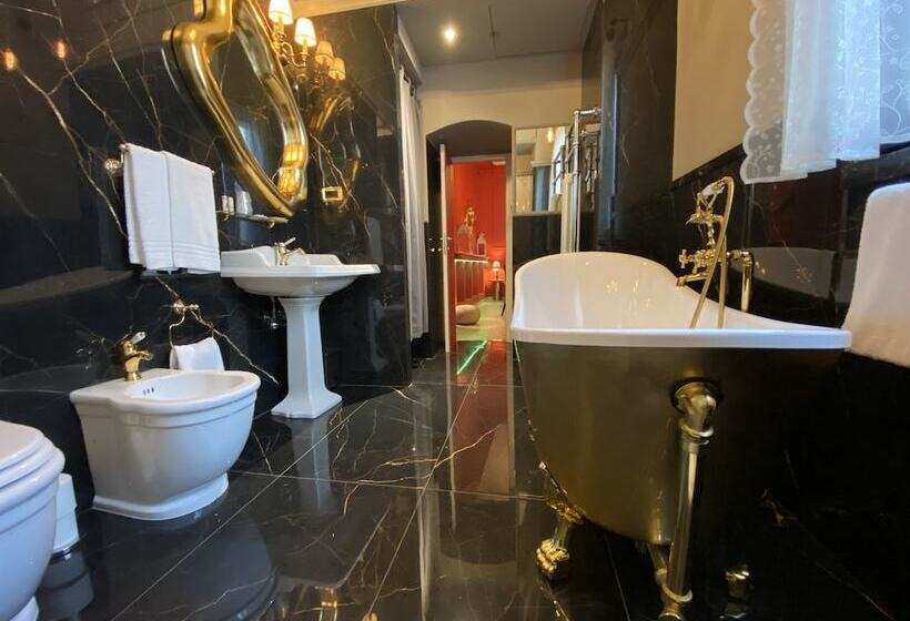 هتل Residenze Romano Ristorante & Spa Albergo Diffuso Red