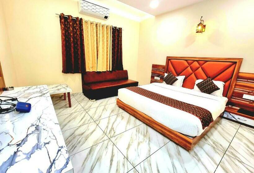 ホテル The Grand Siddhi