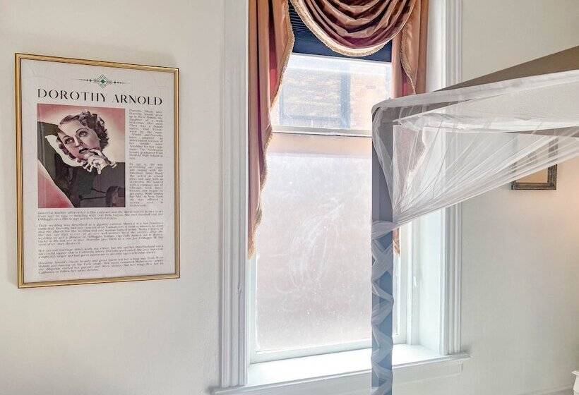 هتل The Oliver Inn