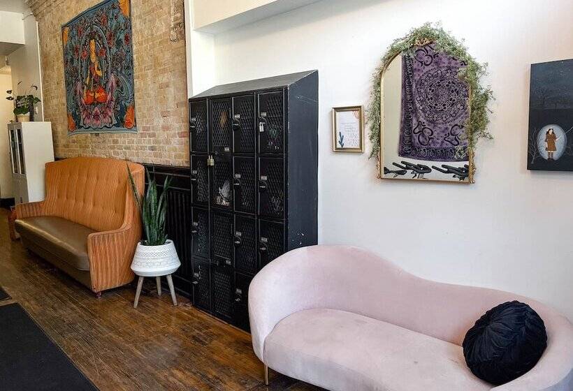 فندق The Oliver Inn