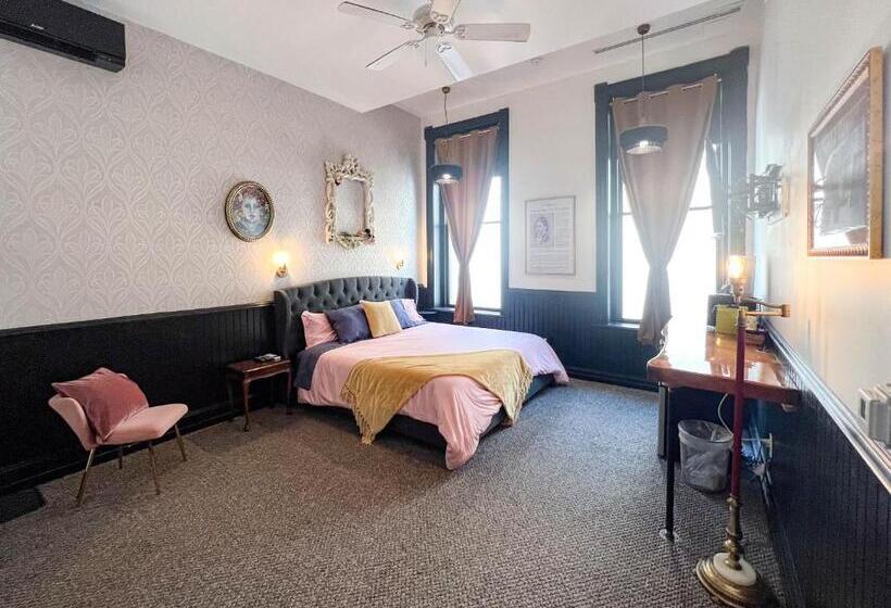 فندق The Oliver Inn