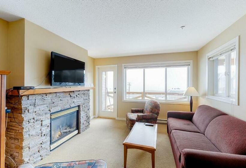 Отель Trapper S Crossing 19