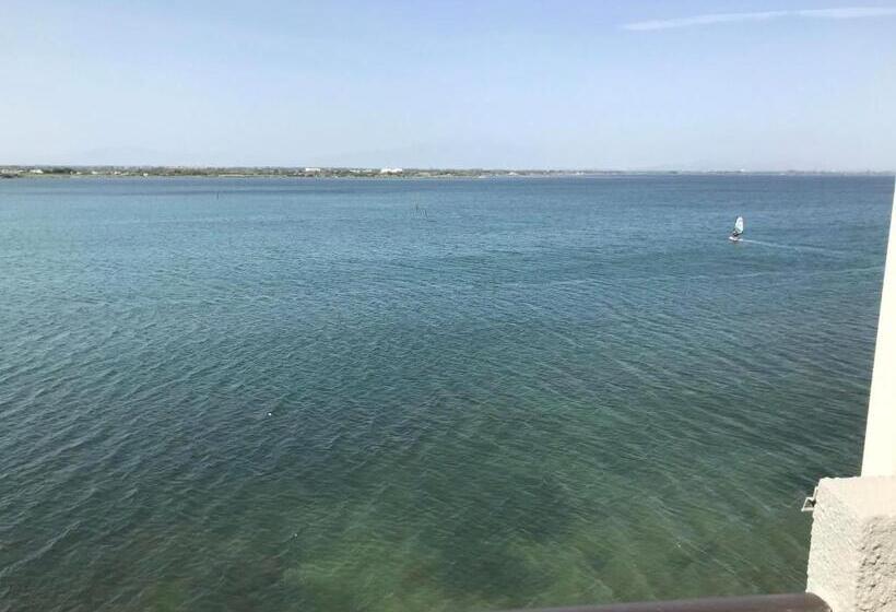 Ile Du Cap Couladère   Vue Magnifique Lac Marin   Baignoire Jaccuzi   Complexe Piscine, Sportif, Ani