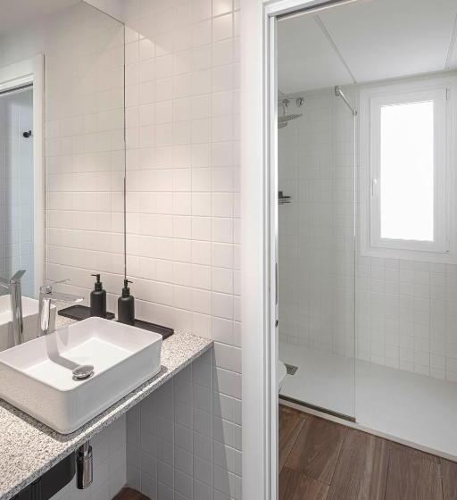 Invino Apartments