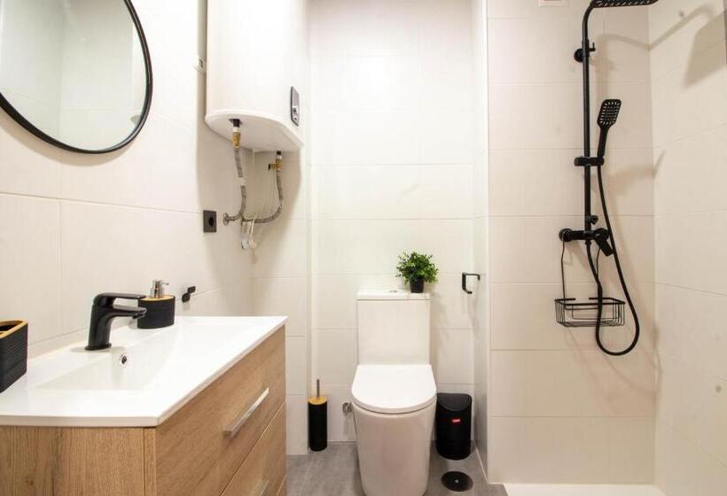 Larios Dos 504. Estudio Con Vistas Al Mar Cerca De La Playa