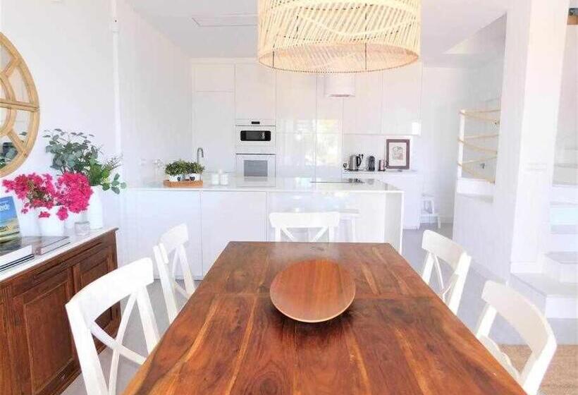 Luxury Villa Y Ocean View