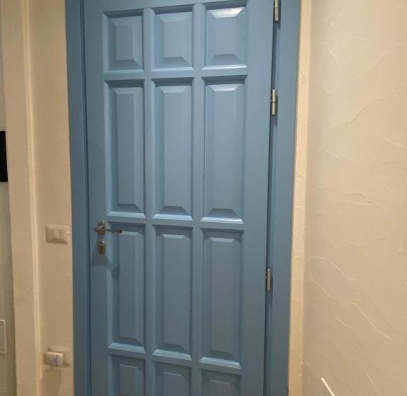 Пансион Villa Zinnibiri