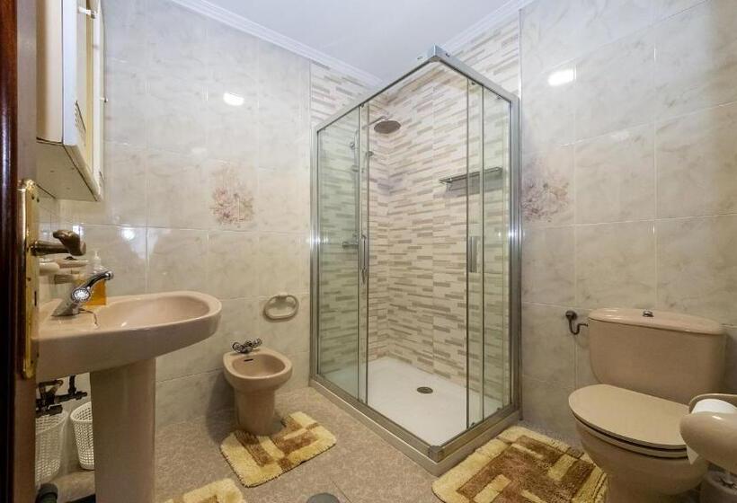 Piso En Centro Fisterra