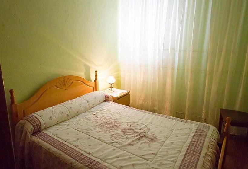 Piso En Centro Fisterra