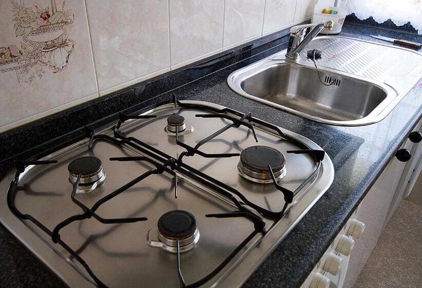 Piso En Centro Fisterra