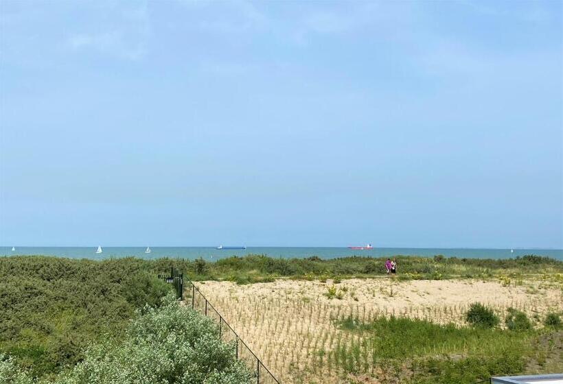 Seaview, Deurloo 53 12 Cadzand