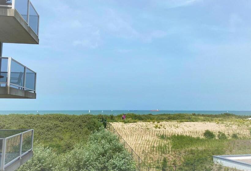 Seaview, Deurloo 53 12 Cadzand