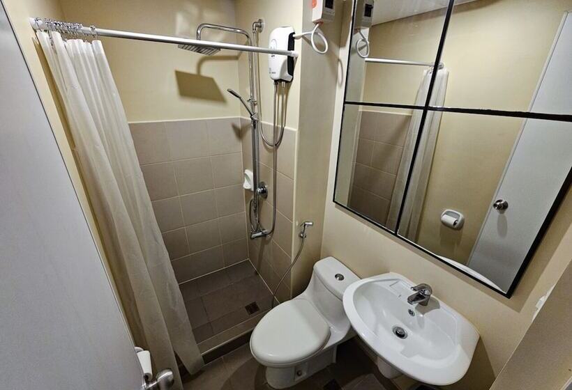 Steff S Condo 815 At Centrio Tower Deluxe Unit