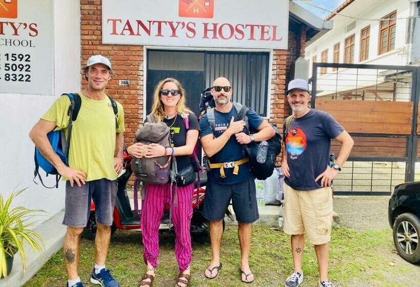 Tanty’s Hostel