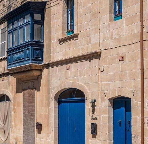 250 Yo Tal Bambinu Farmhouse