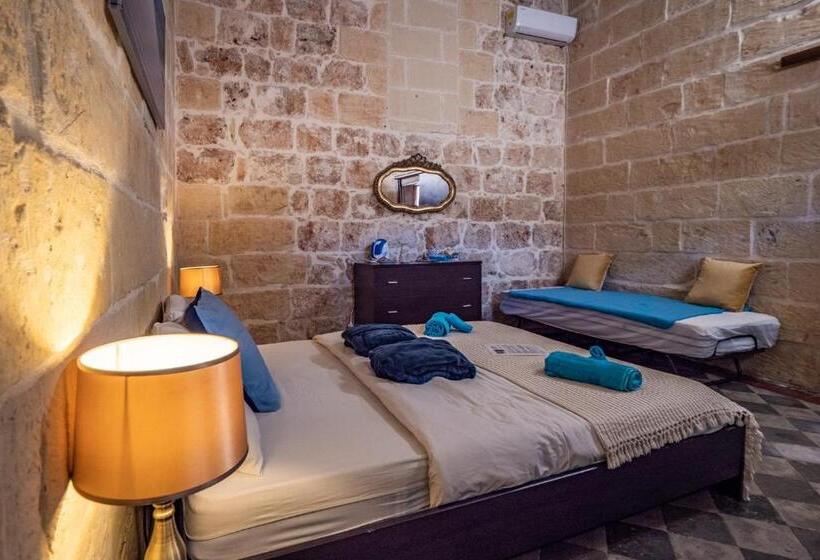 250 Yo Tal Bambinu Farmhouse