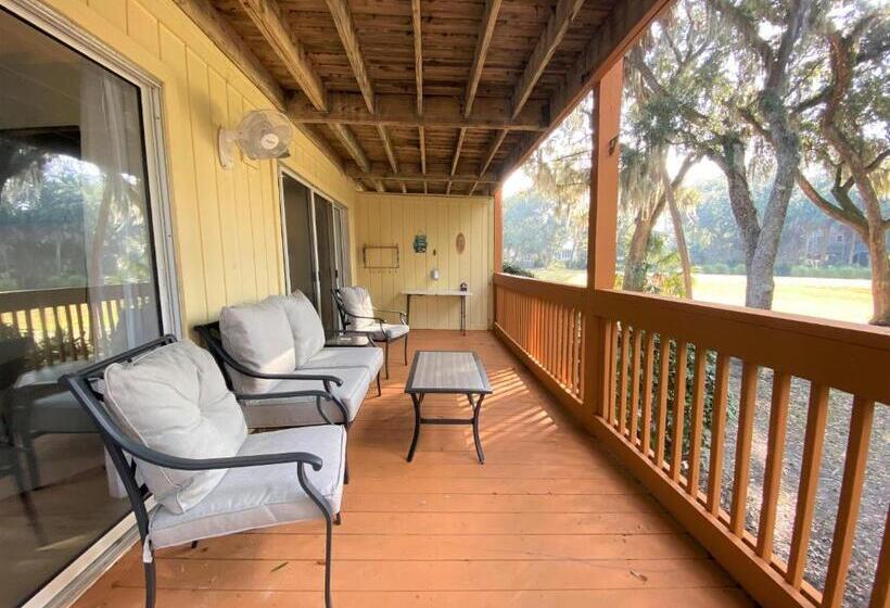 327 Palmetto Walk   Wine Down