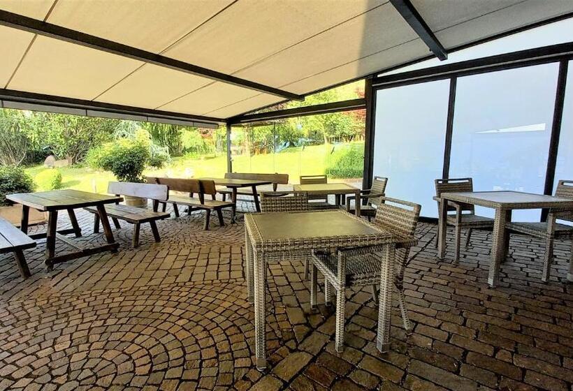 צימר Garni Grüner Baum