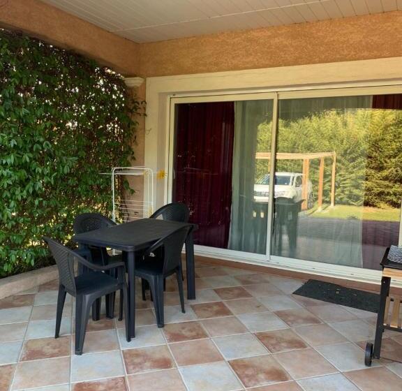 Bienvenue Chez Nous