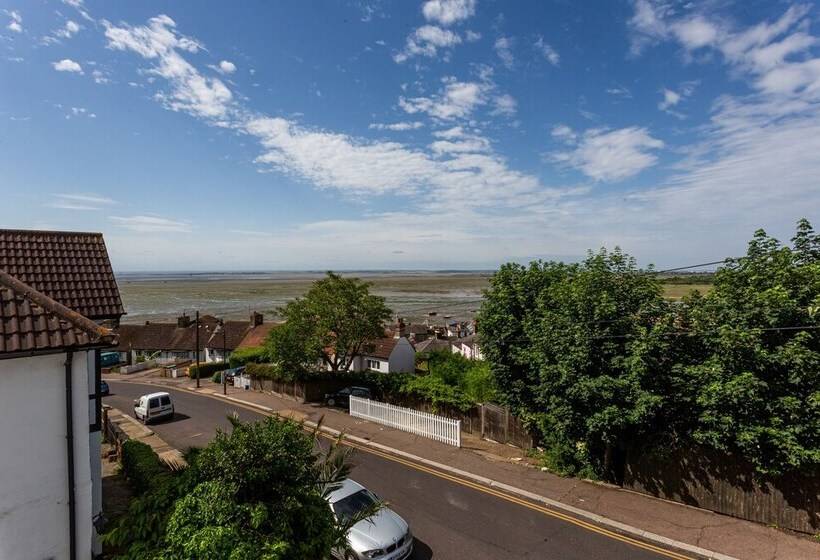 Estuary View By Sorted Stay