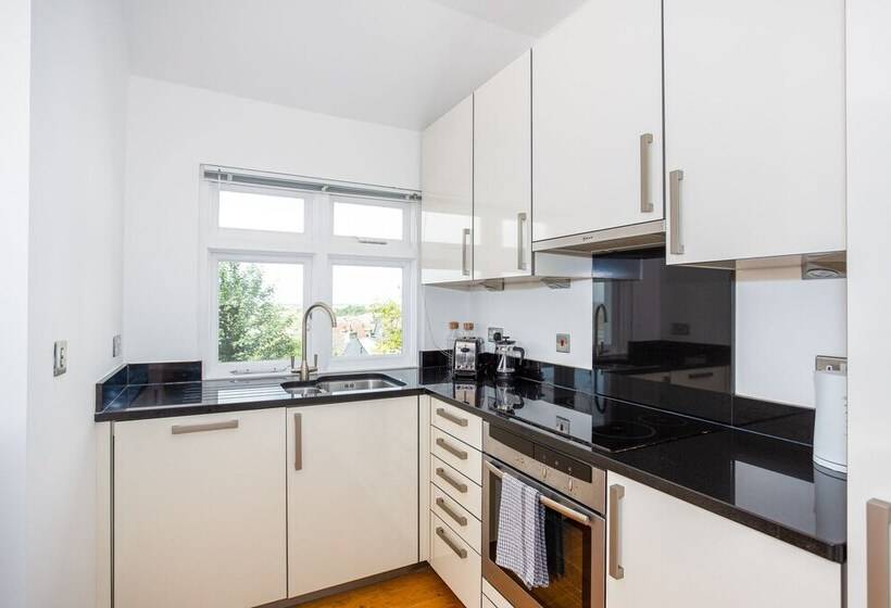 Estuary View By Sorted Stay