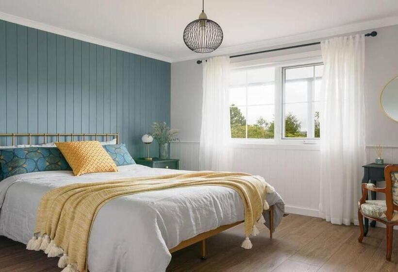 Grenville Belle Daylesford