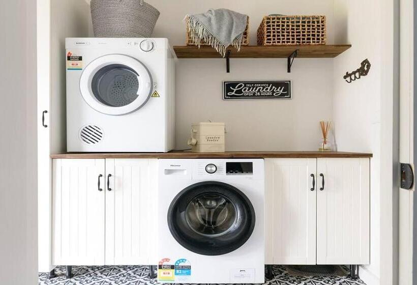 Grenville Belle Daylesford