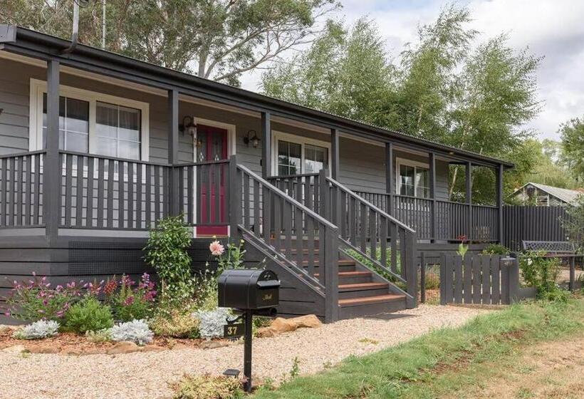 Grenville Belle Daylesford